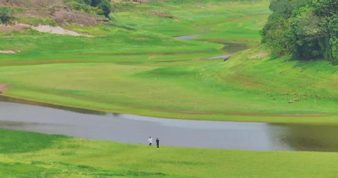 acfan里番 我非常乐意为你提供帮助海报