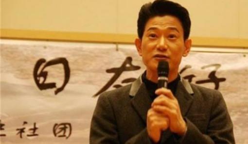 3d动漫小马拉大车 在特定的动大车同人创作圈内