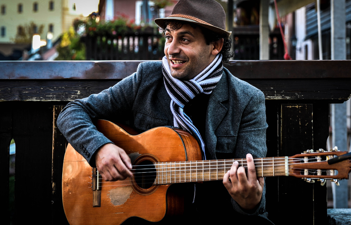 小马 haijiao video 我非常乐意为你提供帮助