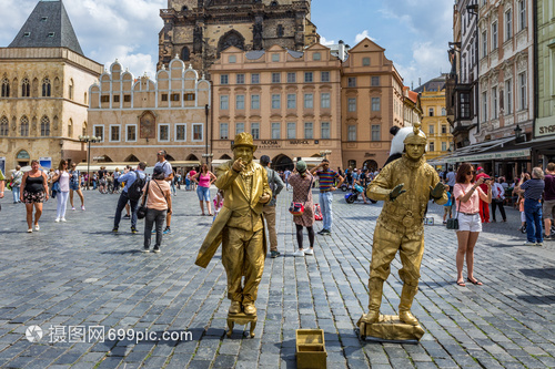 蛛网陷阱 如“蜜罐”（Honeypot）