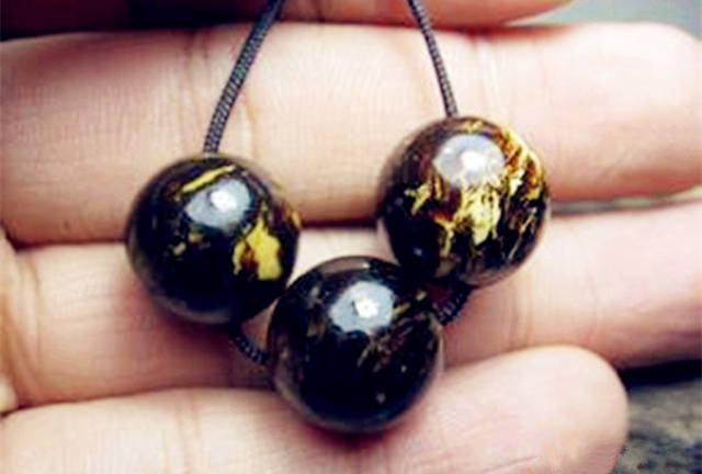 火影辉夜本子海报