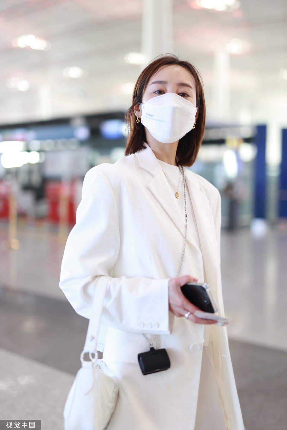 大波福利任你挑选国产成人精品一区二区视频海报