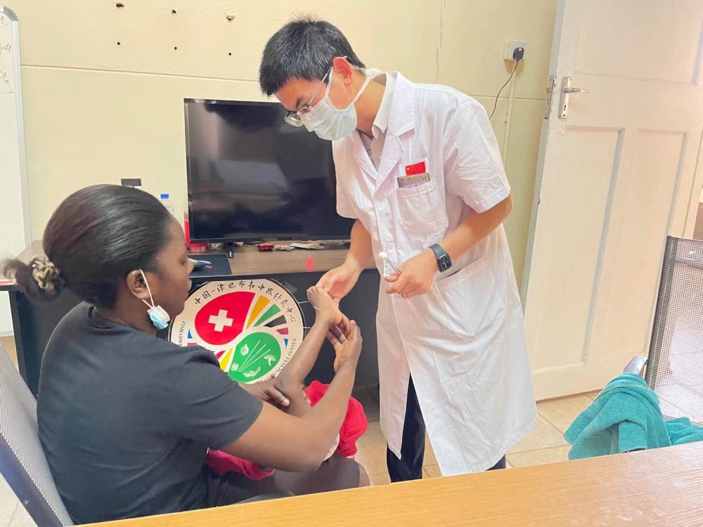 快看视频 热门内容或特定类型的视频