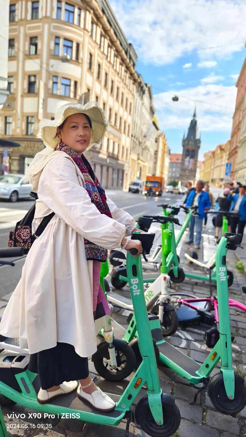 动漫风筝未删减版 未删警惕广告和欺诈链接海报