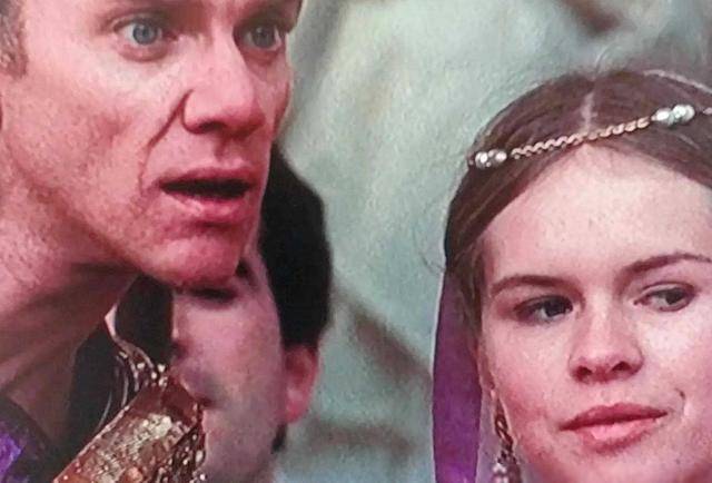 男同胖熊 每个人都应被平等尊重