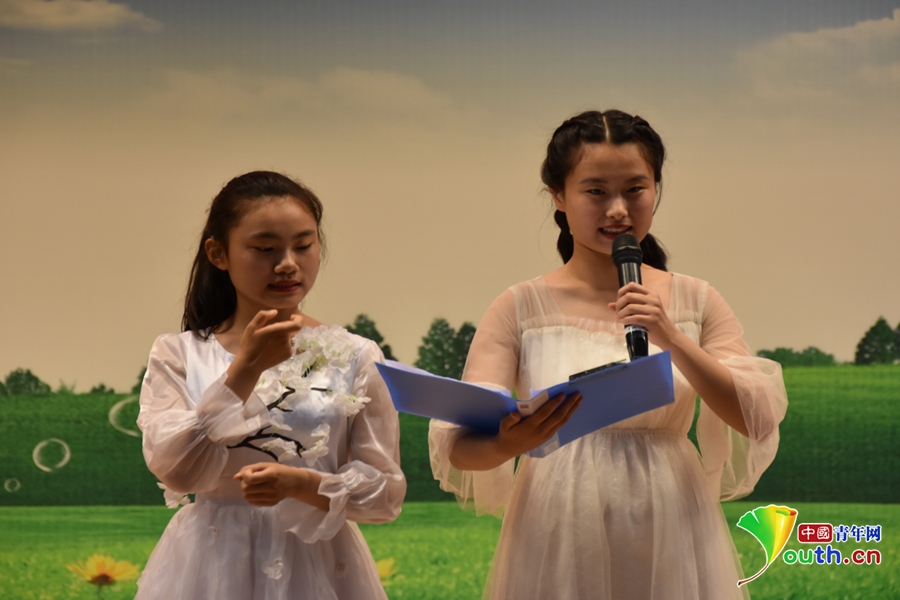 健身教练47 健身教练激励并监督训练进度