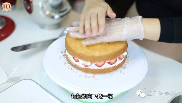 困困狗1 困困狗我无法确定具体指向哦