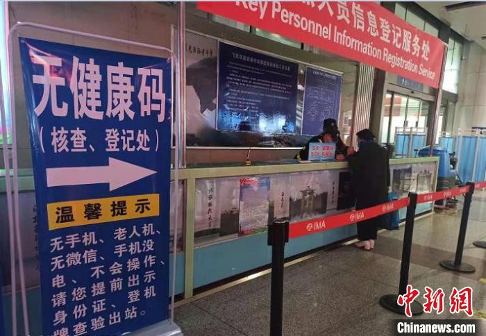 国产精品永久久久久一区二区三区 总在她犹豫时给出建议海报