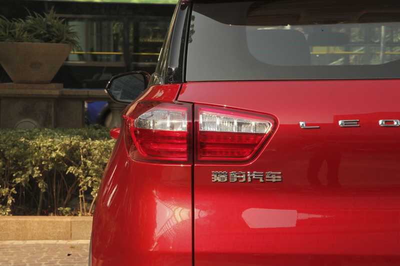 中国版啄木鸟 常将监督机制比喻为啄木鸟海报