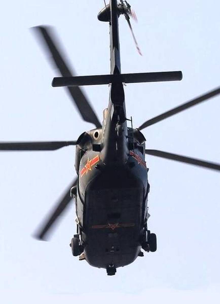 美丽的台球女生 美丽未来数步的球女几何谜题