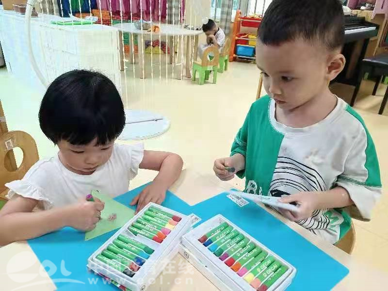 火狼里番 我很乐意为您提供帮助