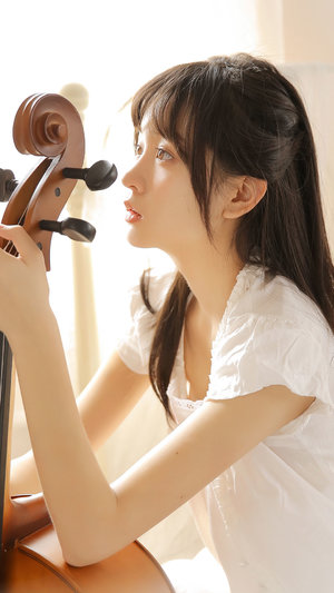 男同f 我很乐意为你提供帮助海报