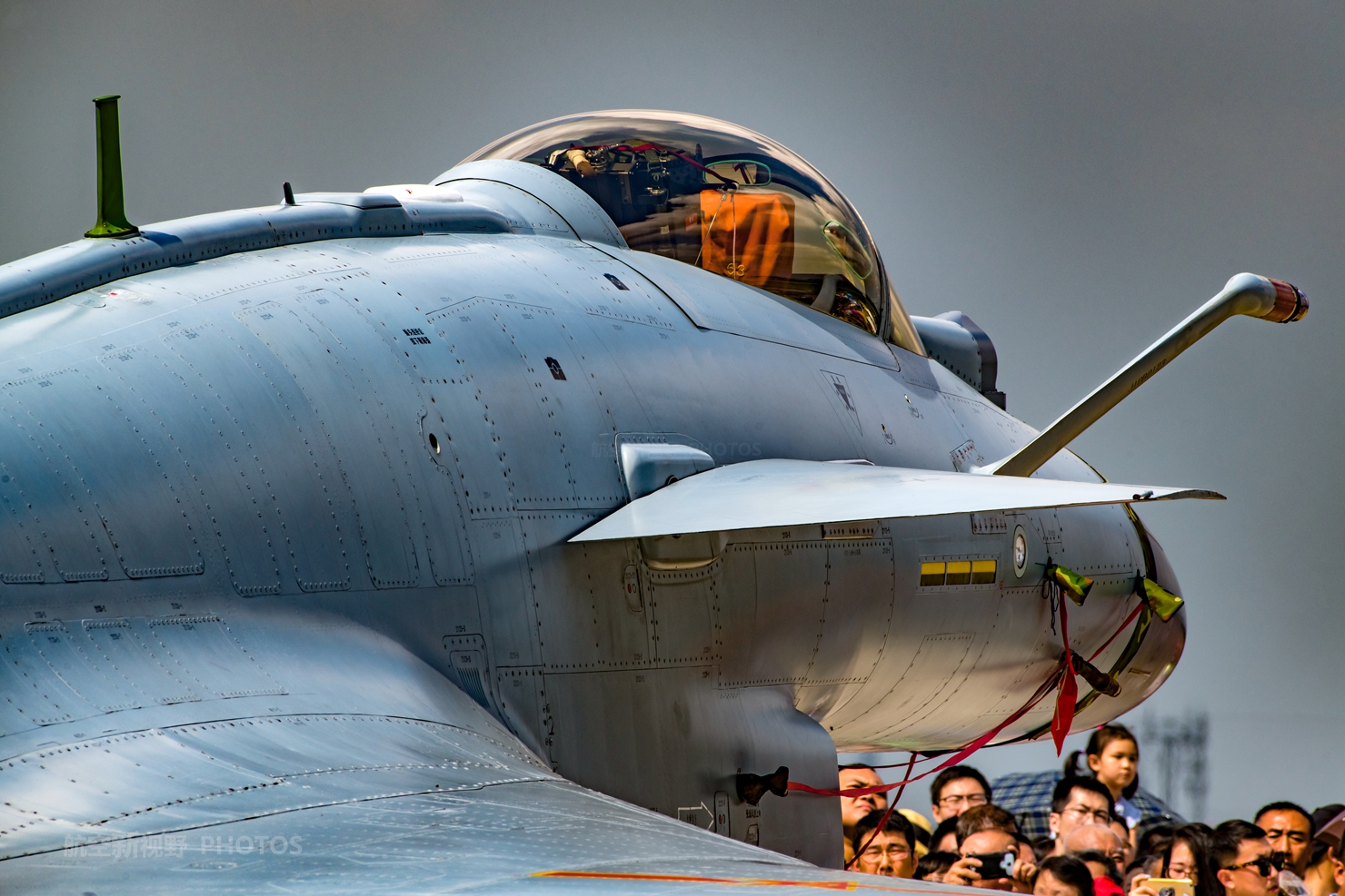 呢男同 权益运动等话题非常广泛