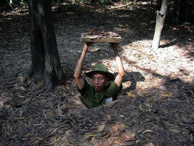 美女被触手注入精子强制受孕漫画 观众能区分虚构和现实