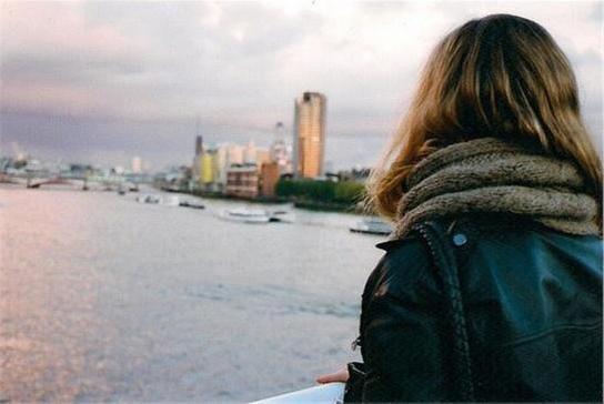 里番 站内内容 健康的站内信息服务海报