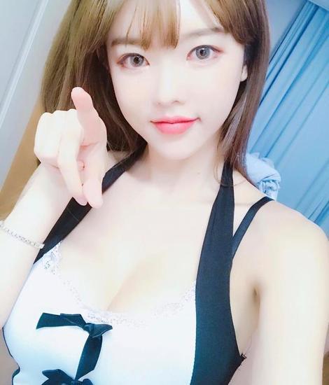 gtv彩虹软件网站 支持弹幕互动和收藏列表功能海报