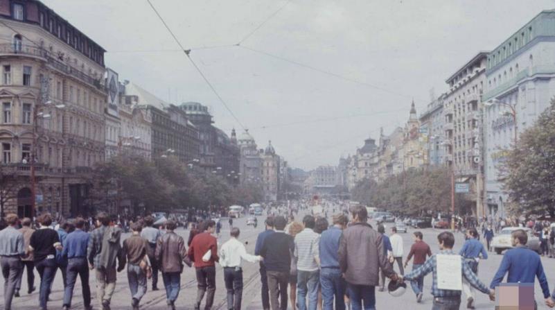 实时黑料吃瓜 黑料事件脉络整理更为系统化海报