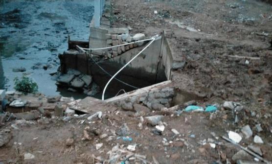 黑色料网 黑色料网用户界面设计直观海报