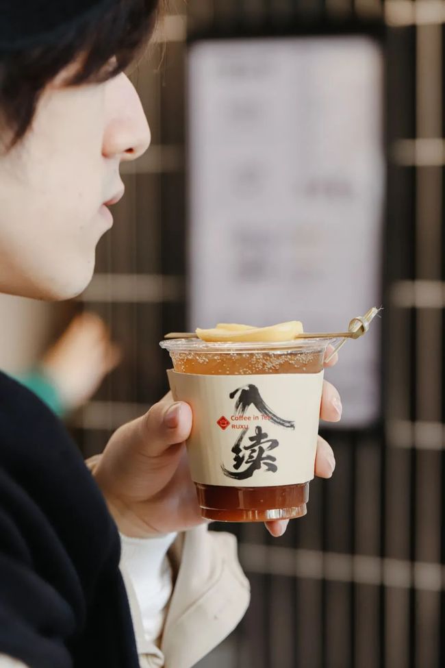 国产精品香蕉自产拍在线观看海报