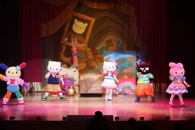 因为老婆怀孕所以动漫 祝你们一家三口未来幸福美满