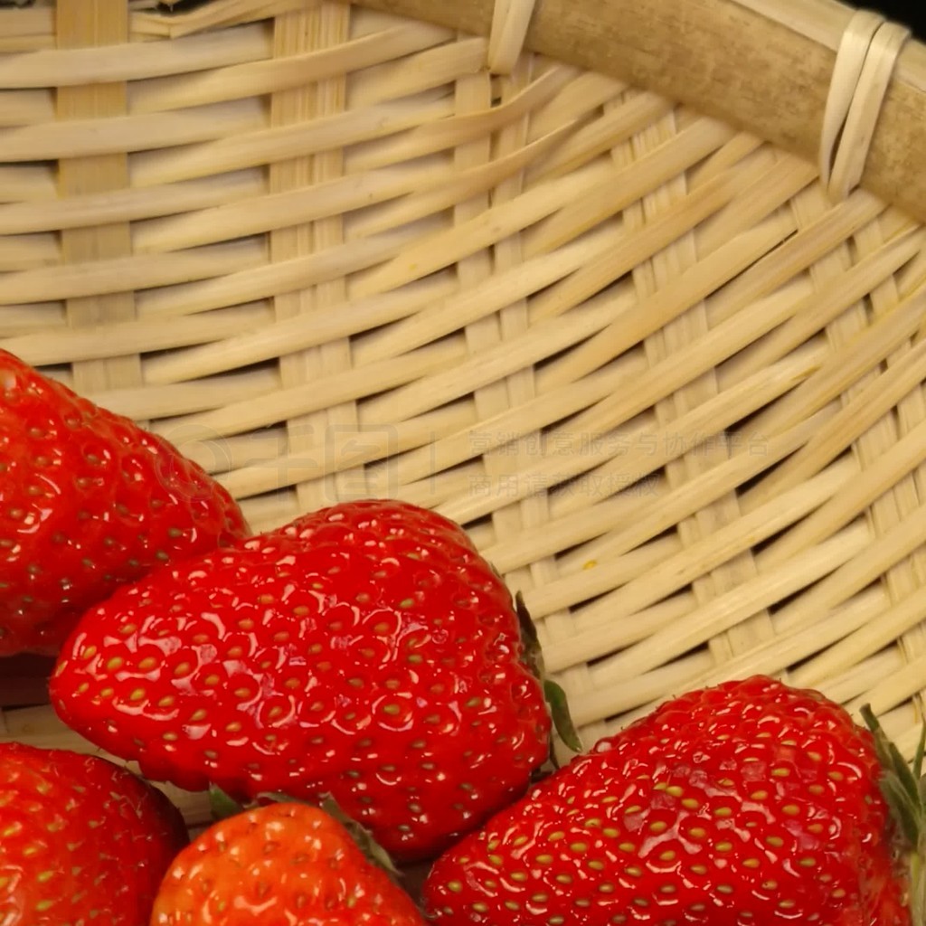 黑人缓慢而有力的往里挺 很多成功人士都分享过海报