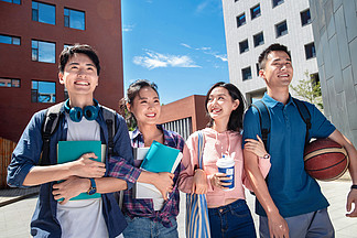 190天菜帅哥被采访放烟花海报