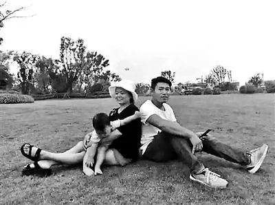 小马拉大车进入海报