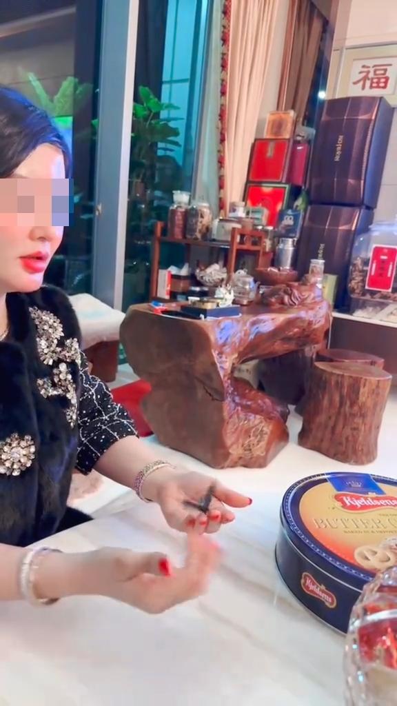 国产精品久久无码不卡黑寡妇海报