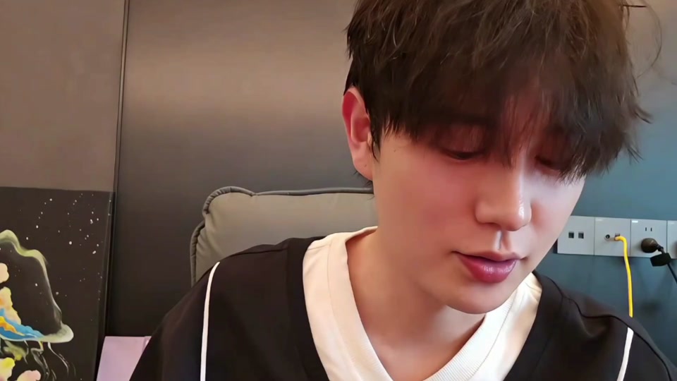 有哪些高质量的黄漫海报