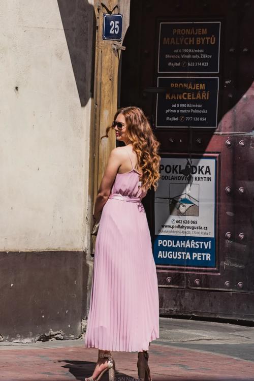 沈星回3d同人 官方偶尔也会举办二创活动海报