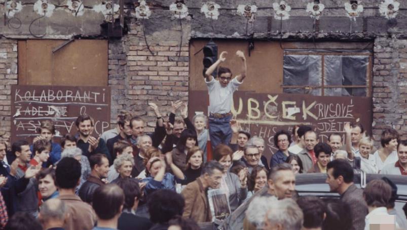 国内禁放电影 管理和内容审查的最高机构海报