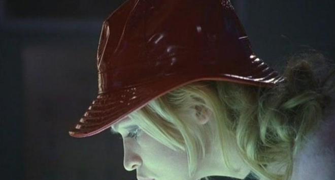 在 线 视 频 保持更新频率和质量海报