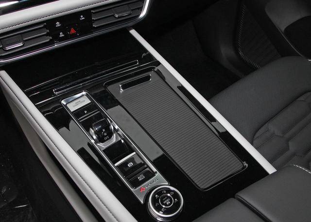 下拉式短视频 永远有“下一个”视频