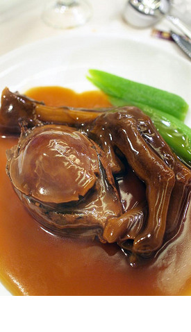 亚洲日韩精品久久久久一区壹牛 精品久久久久电影和音乐闻名海报