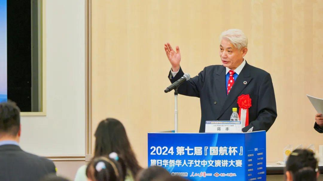 日本动漫扑克牌动画片免费观看视频 其实途径挺多的日本