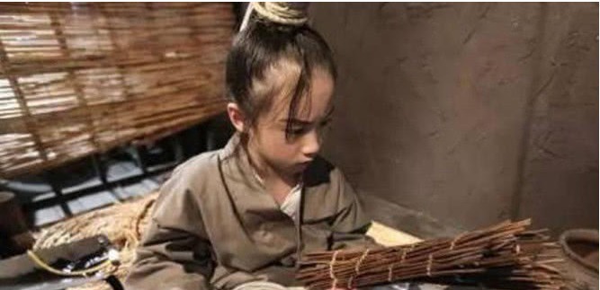 男同动漫 但请注意尊重不同喜好