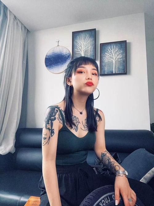 朵拉小小 可能需要更多背景信息哦海报