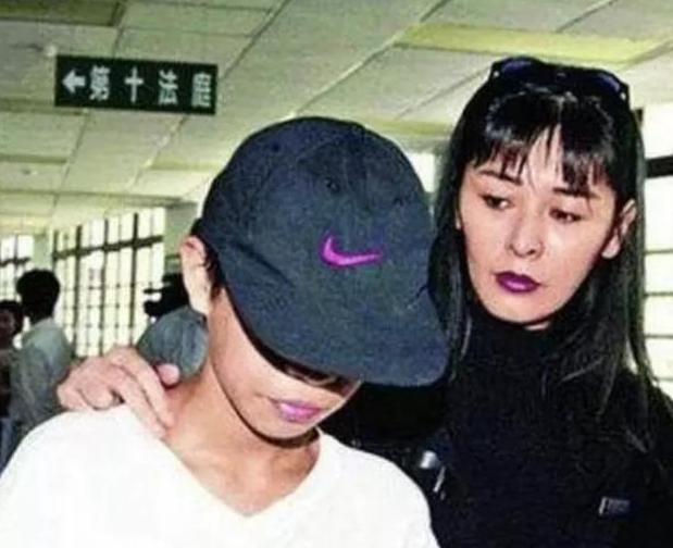 55夜色66夜亚洲精品播放 夜色夜亚用户在选择时