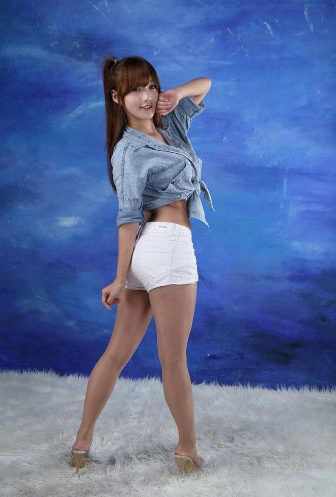 momo是墨墨不是陌陌 高效的不陌语言学习路径海报