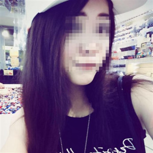 女生插逼 我非常乐意为你提供帮助海报