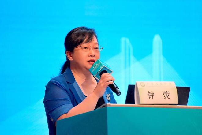 国产精品免费A V片在线观看 国产观社区互动也挺热闹