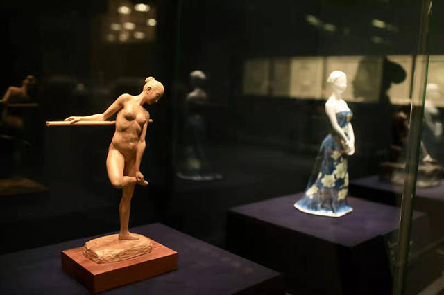 亚洲欧美日本韩国 日本的亚洲汽车和电子产品海报