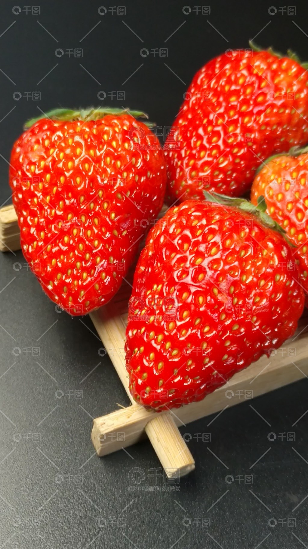 久久精品无码一级A片 无码学校也可以开展相关教育海报