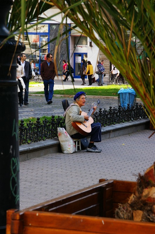 yw45777.com 钓鱼网站或下载恶意软件