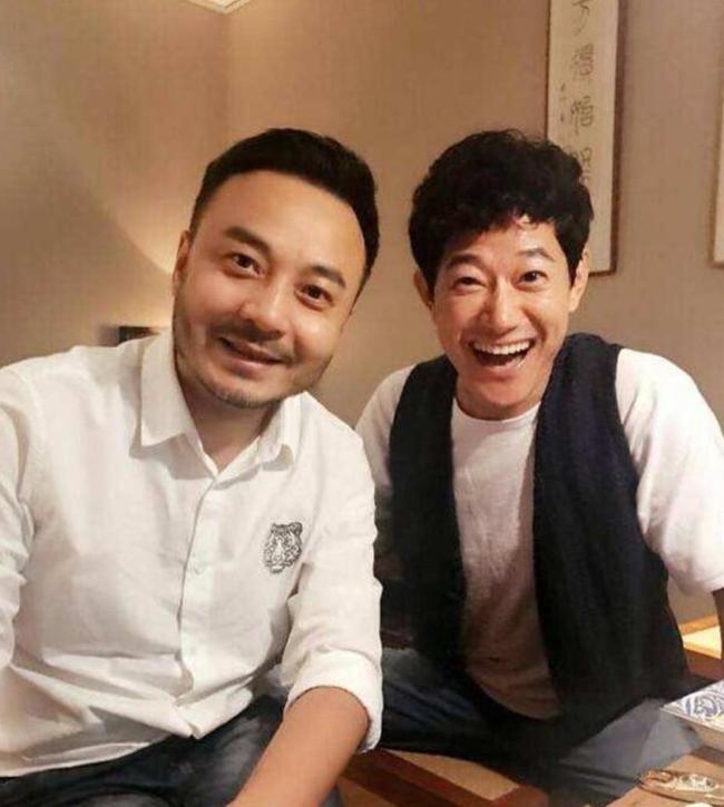 影院m 影院或某影院的影院“M厅”海报