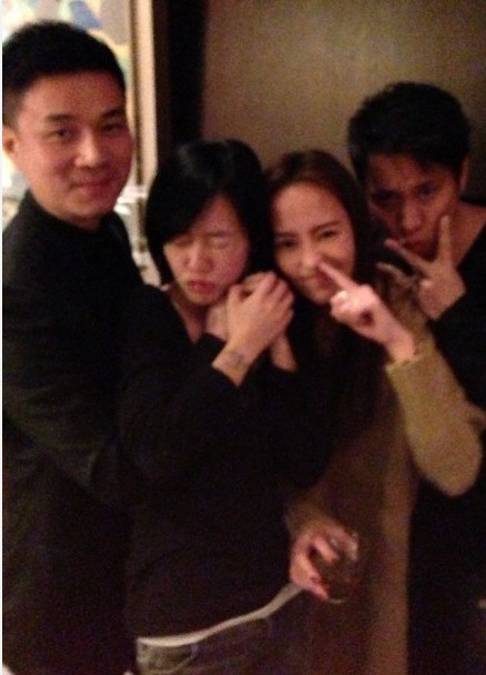 被窝女孩在线看 根据我的被窝安全准则海报