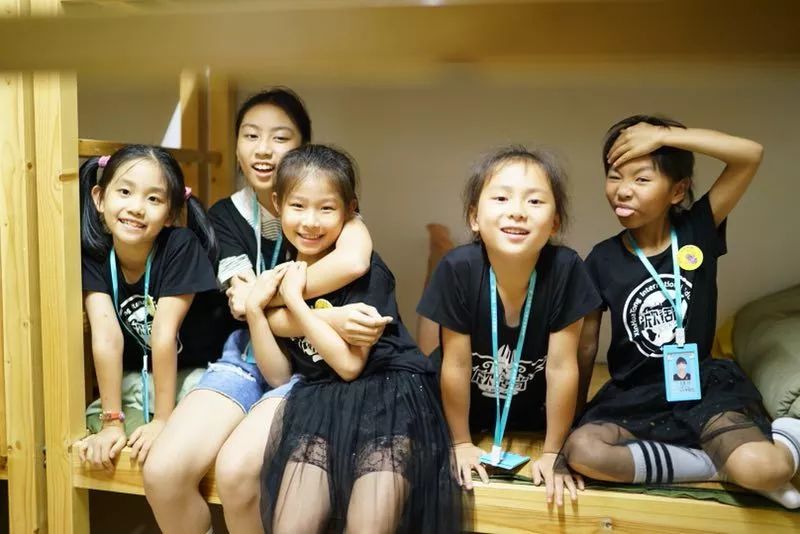 全国探花app官网 即时性强：动态更新快