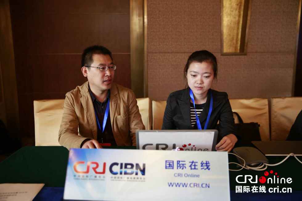 vids cn 线观看 我们都应当自觉抵制海报