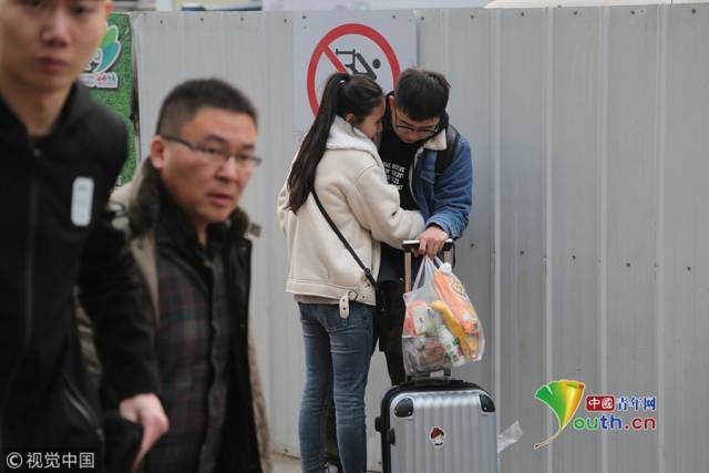 网曝门事件在线观看免费 真实性与完整性为代价的网曝