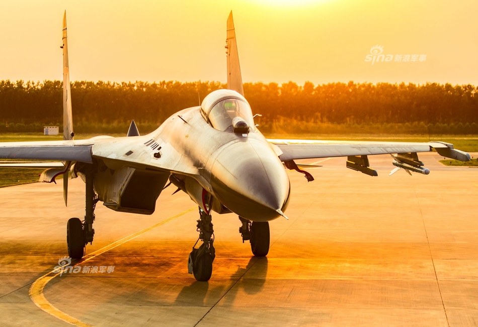 采精小蝴蝶海报